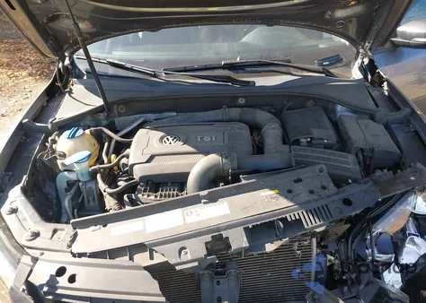 2015 Volkswagen Passat 1.8T Wolfsburg Edition from USA, damaged, VIN 1VWAT7A37FC018495